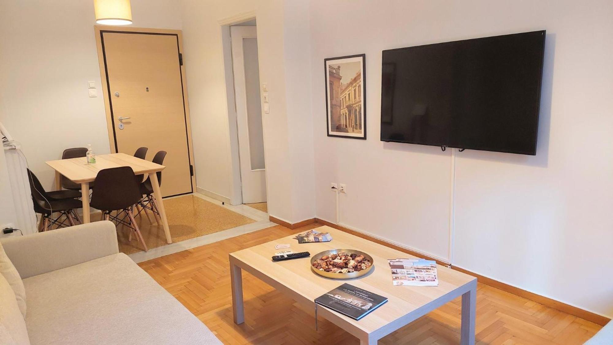 Cozy Apartment In Plaka Athens Luaran gambar