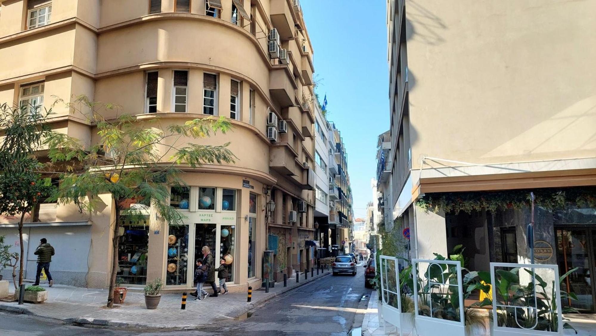 Cozy Apartment In Plaka Athens Luaran gambar